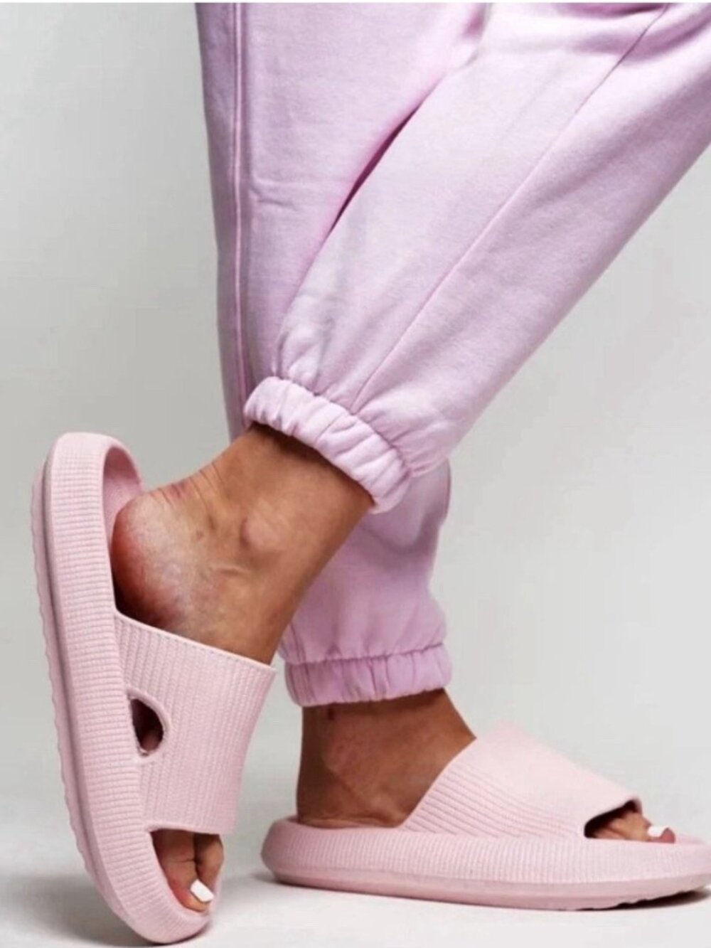 New The Cloudies Women's 40-41 Slide Sandals Pink US Size 8.5-9 Original Pillow